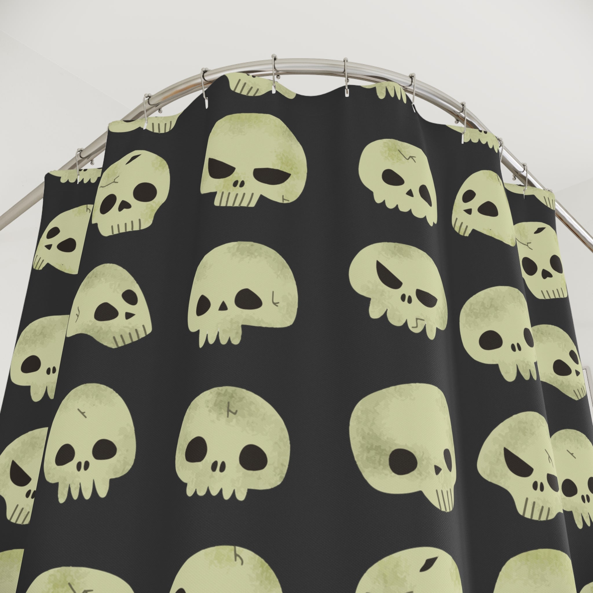 Quirky Cartoon Skull Pattern Shower Curtain Gift: Playful Spooky for Unique Homes