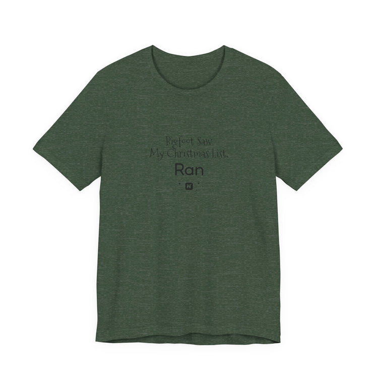 Bigfoot Christmas List T-shirt in heather-forest – original NewGiftDay design