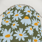 Classic Daisy Bloom Shower Curtain Gift: Retro Floral Fun for Cheerful Homes