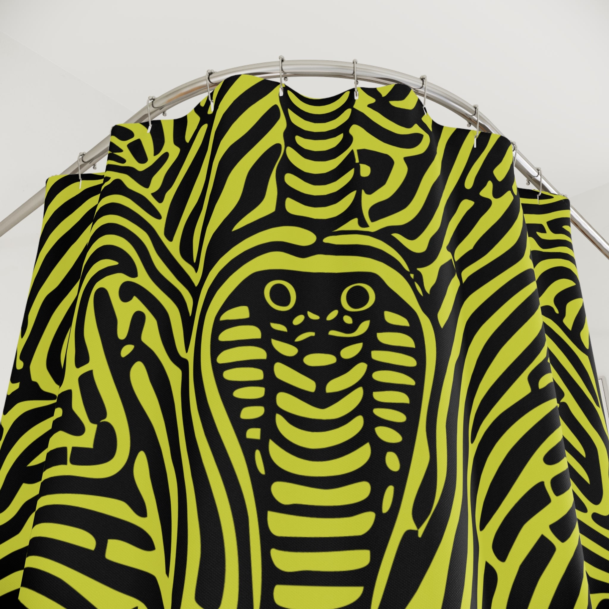 Hypnotic Cobra Maze Shower Curtain Gift: Psychedelic Intrigue for Modern Homes