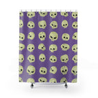 Quirky Cartoon Skull Pattern Shower Curtain Gift: Playful Spooky for Unique Homes