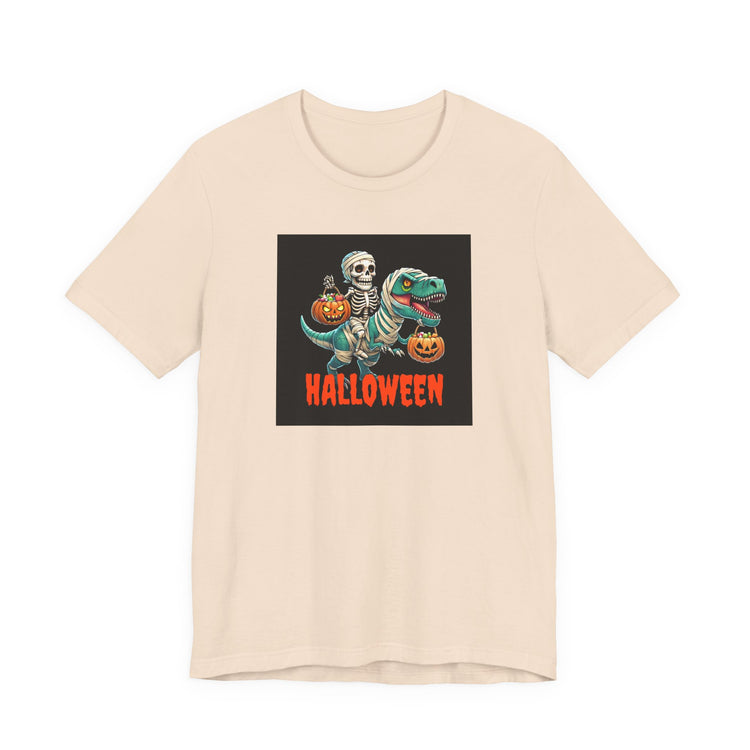 Halloween T-shirt in soft-cream – original NewGiftDay design