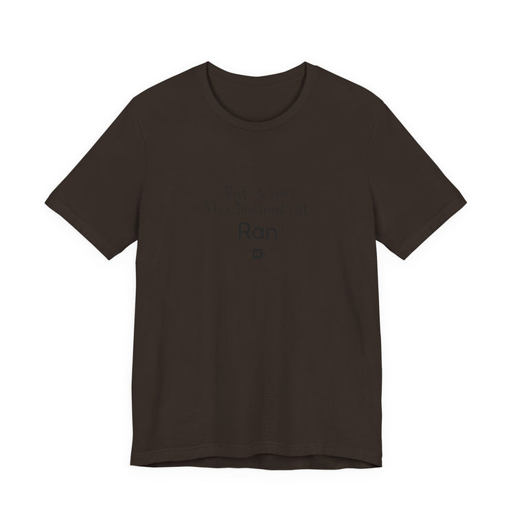 Bigfoot Christmas List T-shirt in brown – original NewGiftDay design